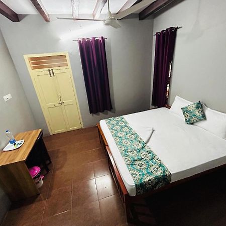 Era Heritage Inn Kozhikode Buitenkant foto