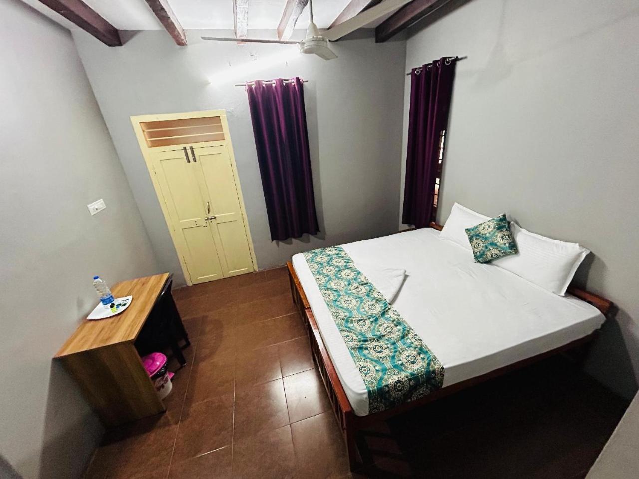 Era Heritage Inn Kozhikode Buitenkant foto