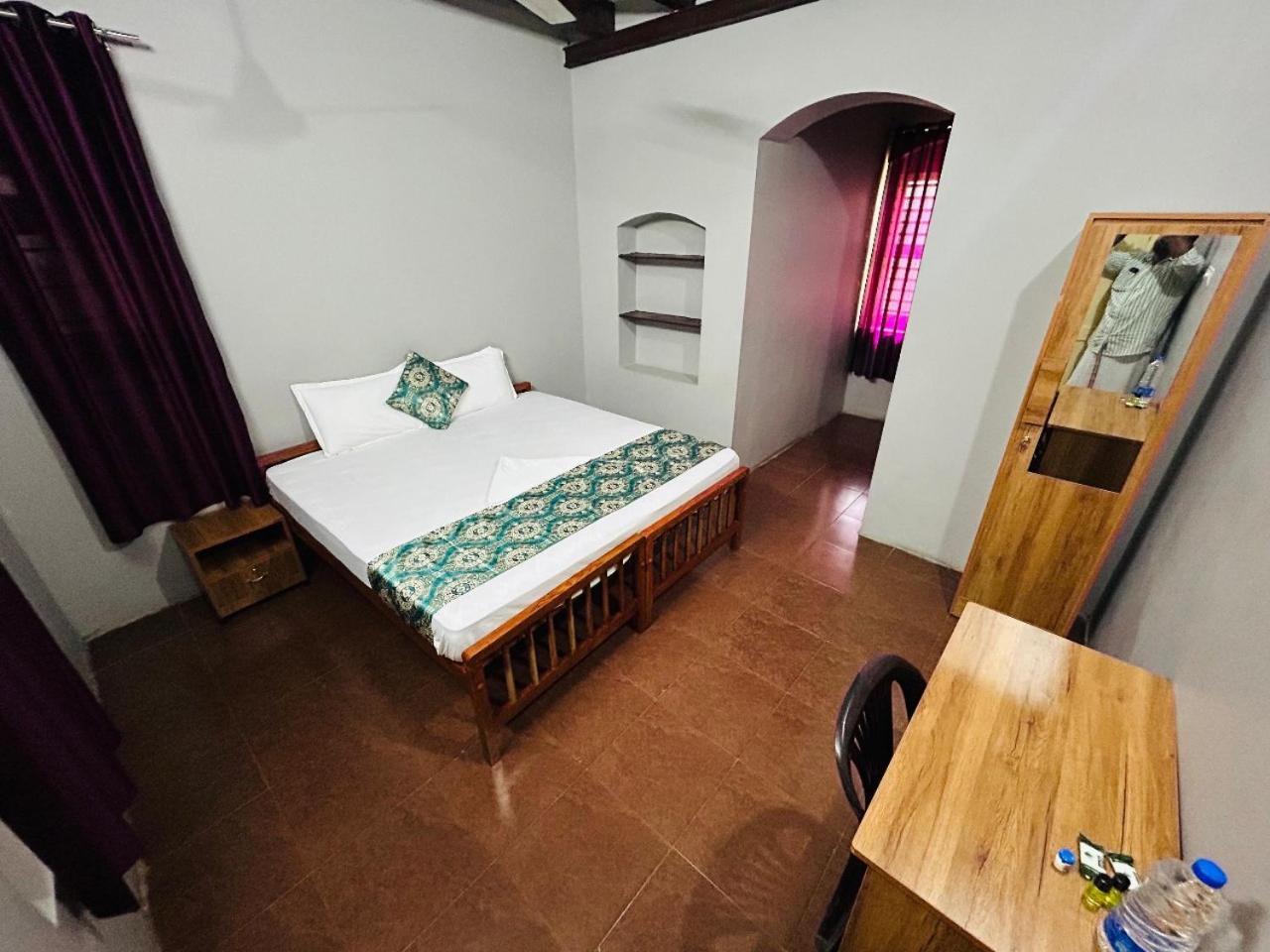 Era Heritage Inn Kozhikode Buitenkant foto